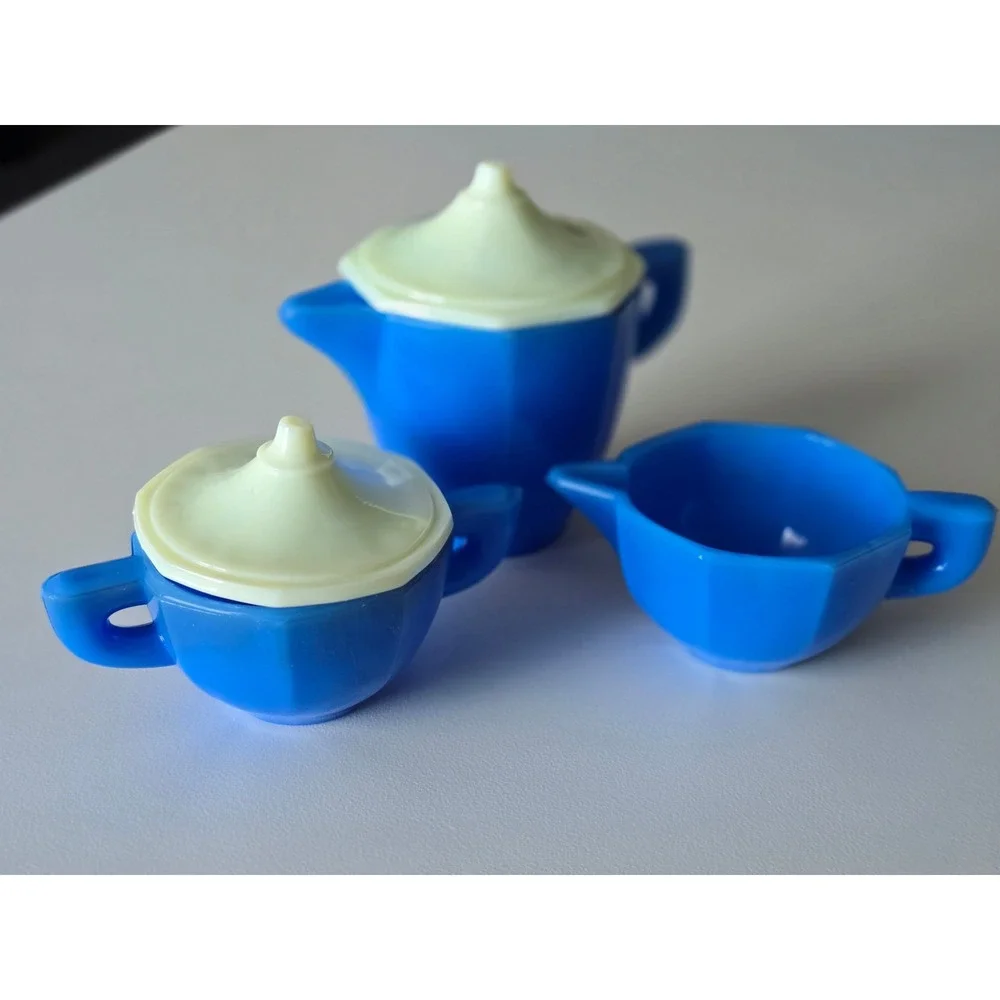 Vintage Blue Milk Glass Creamer Sugar Bowl Set Kitchen Decor Cute‎